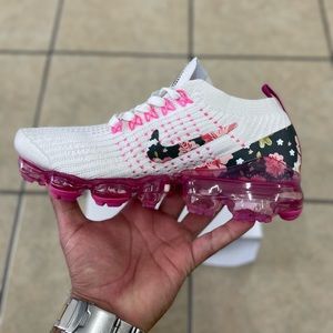 Nike VAPORMAX 3.0 Pink Floral Custom